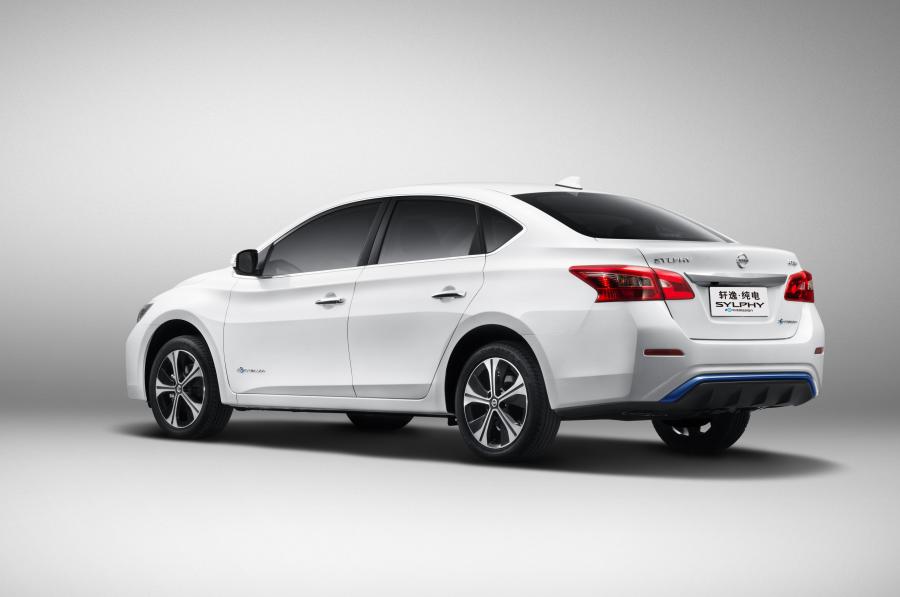  Nissan Sylphy Zero Emission (NB17) 2018 года  (CN) (фото 10 из 13)